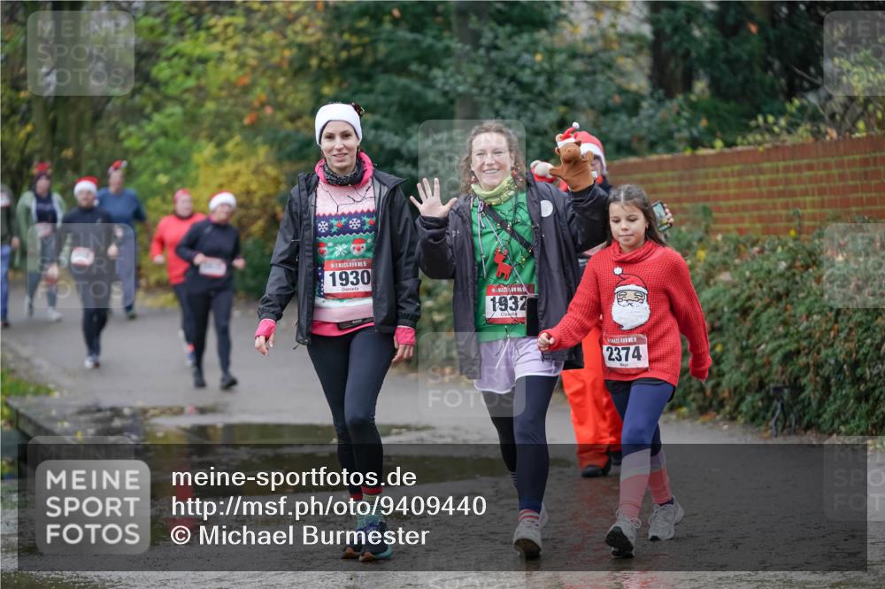 07.12.2025 - St. Pauli X-Mass-Run No. 15 Michael Burmester http://msf.ph/oto/9409440 07.12.2025 11:28:12 Laufen 15, 1930, 1932, 15, 2374 meine-sportfotos.de