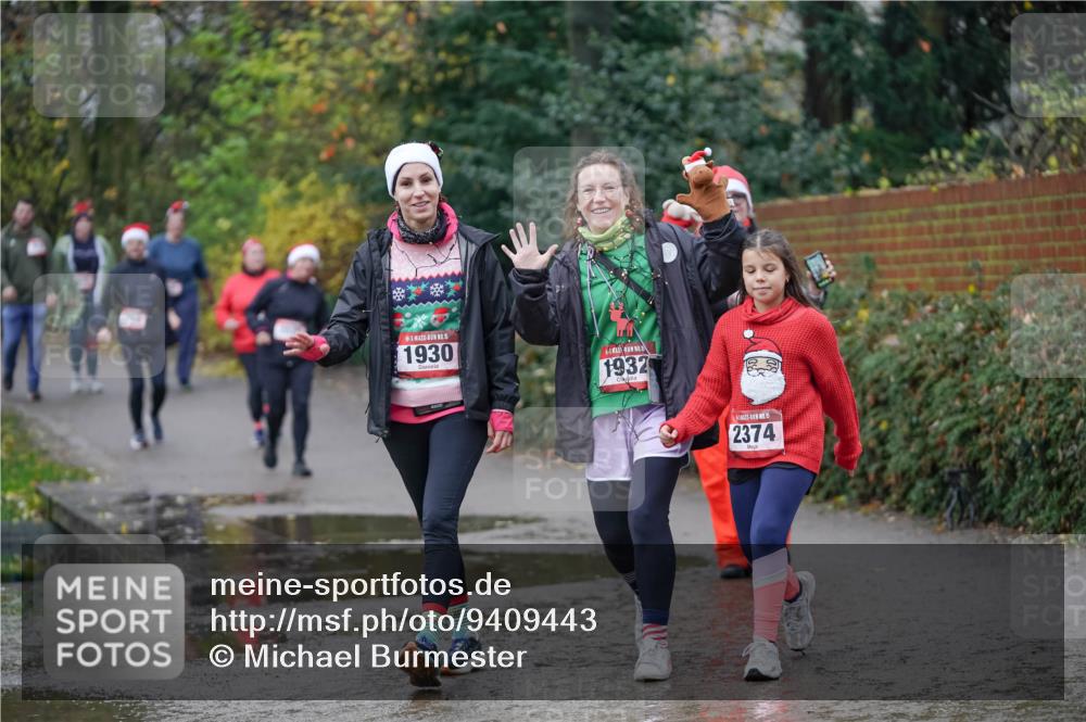 07.12.2025 - St. Pauli X-Mass-Run No. 15 Michael Burmester http://msf.ph/oto/9409443 07.12.2025 11:28:12 Laufen 15, 1930, 1932, 15, 2374 meine-sportfotos.de