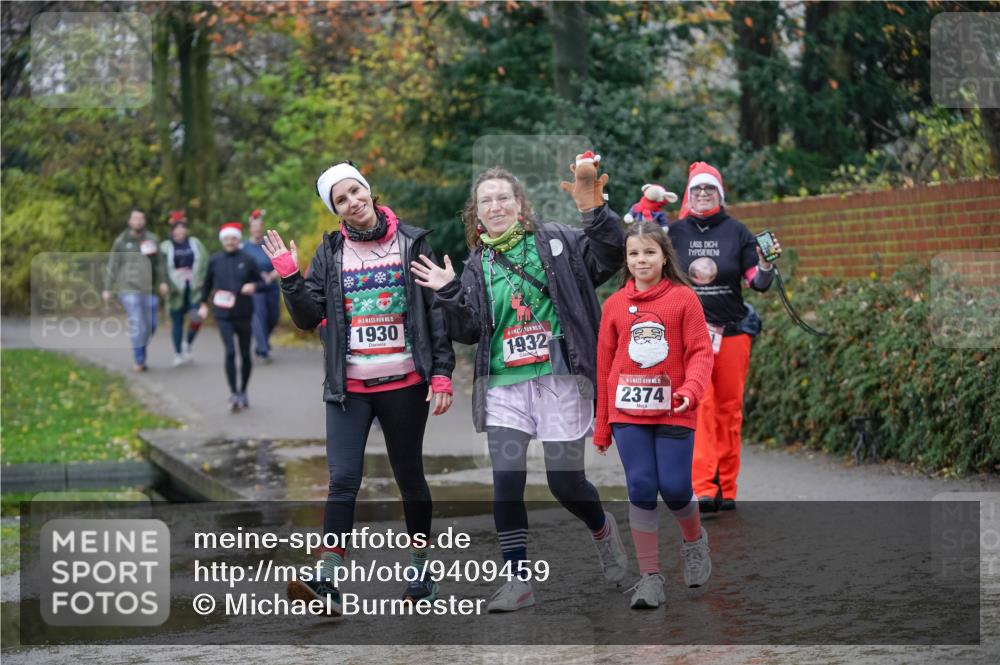 07.12.2025 - St. Pauli X-Mass-Run No. 15 Michael Burmester http://msf.ph/oto/9409459 07.12.2025 11:28:13 Laufen 15, 1930, 1932, 15, 2374 meine-sportfotos.de