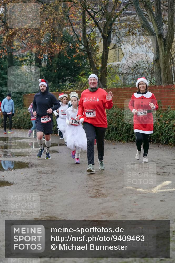 07.12.2025 - St. Pauli X-Mass-Run No. 15 Michael Burmester http://msf.ph/oto/9409463 07.12.2025 09:45:41 Laufen 14, 4080, 1461, 1571, 1575 meine-sportfotos.de