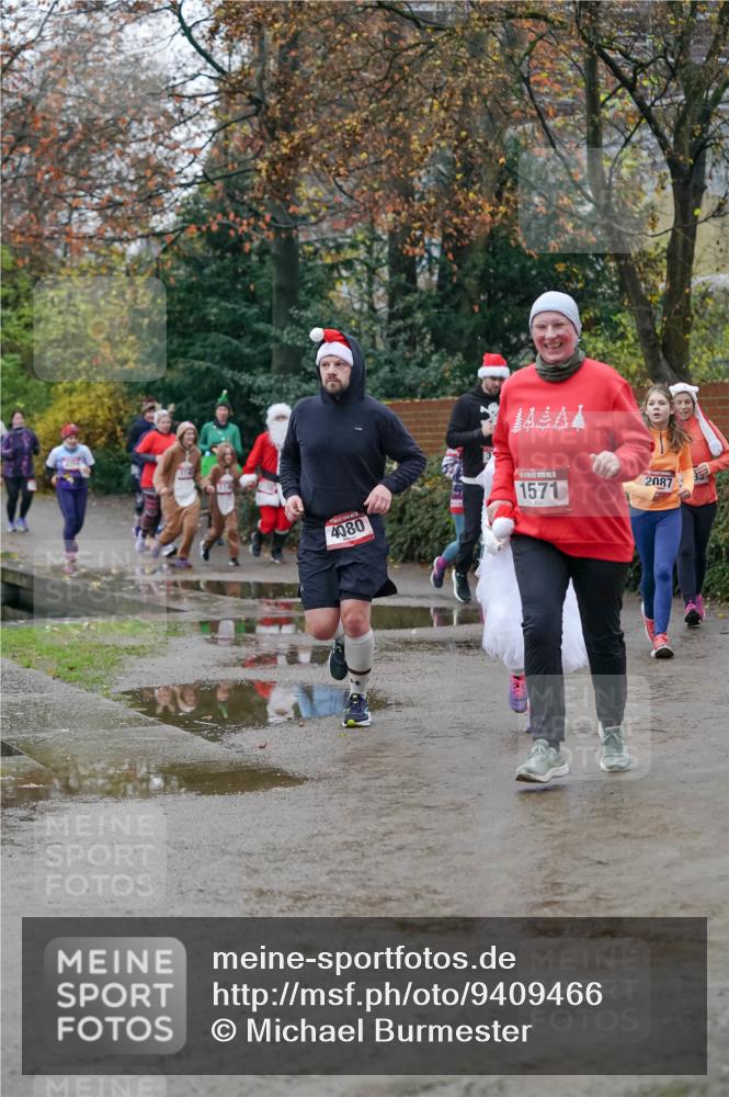 07.12.2025 - St. Pauli X-Mass-Run No. 15 Michael Burmester http://msf.ph/oto/9409466 07.12.2025 09:45:42 Laufen 112, 144, 4, 4080, 1571, 2087 meine-sportfotos.de
