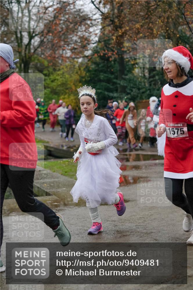 07.12.2025 - St. Pauli X-Mass-Run No. 15 Michael Burmester http://msf.ph/oto/9409481 07.12.2025 09:45:43 Laufen 5, 1575 meine-sportfotos.de