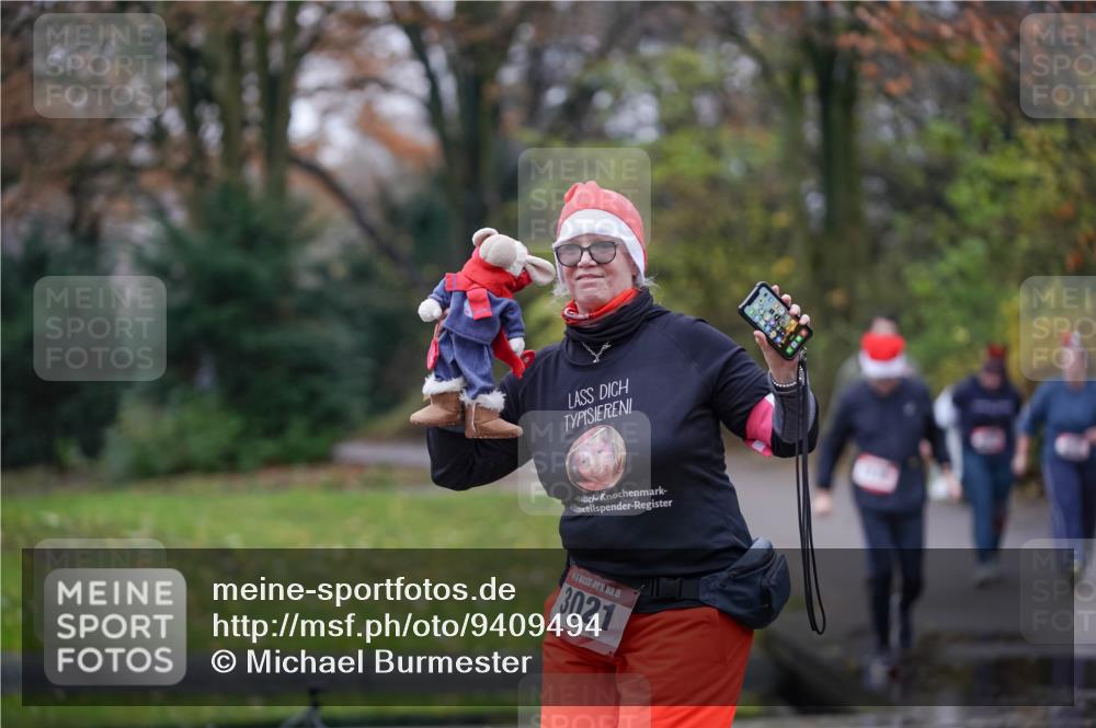 07.12.2025 - St. Pauli X-Mass-Run No. 15 Michael Burmester http://msf.ph/oto/9409494 07.12.2025 11:28:17 Laufen 15, 3021 meine-sportfotos.de