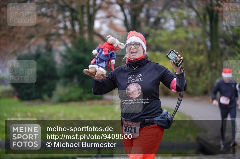 07.12.2025 - St. Pauli X-Mass-Run No. 15 Michael Burmester http://msf.ph/oto/9409500 07.12.2025 11:28:17 Laufen 15, 3021 meine-sportfotos.de