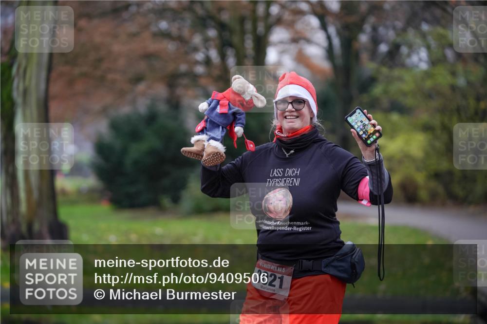 07.12.2025 - St. Pauli X-Mass-Run No. 15 Michael Burmester http://msf.ph/oto/9409506 07.12.2025 11:28:17 Laufen 15, 3021 meine-sportfotos.de
