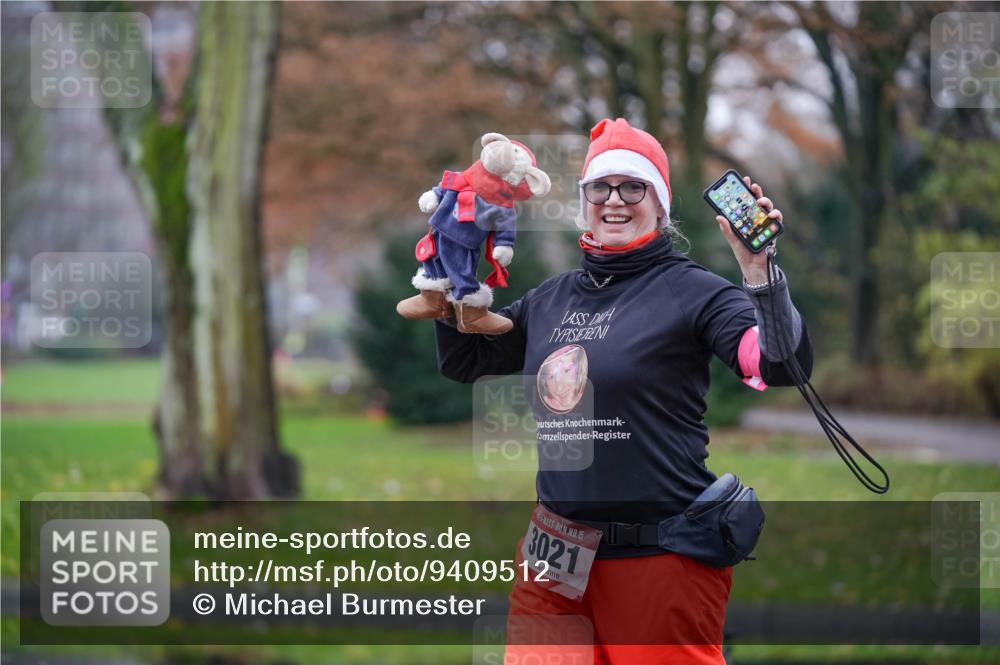 07.12.2025 - St. Pauli X-Mass-Run No. 15 Michael Burmester http://msf.ph/oto/9409512 07.12.2025 11:28:17 Laufen 15, 3021 meine-sportfotos.de