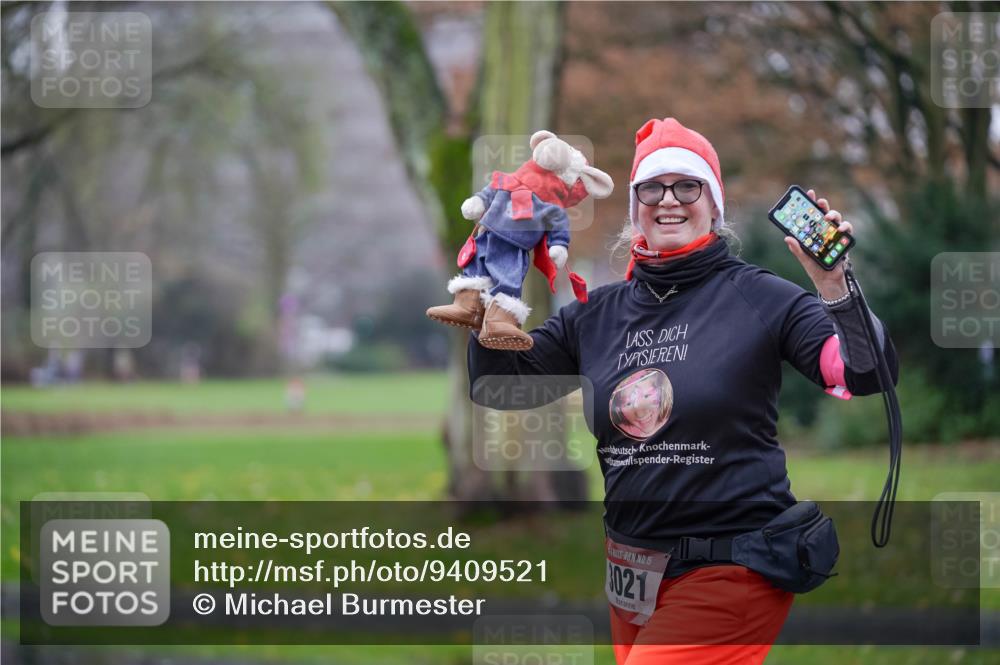 07.12.2025 - St. Pauli X-Mass-Run No. 15 Michael Burmester http://msf.ph/oto/9409521 07.12.2025 11:28:18 Laufen 15, 3021 meine-sportfotos.de