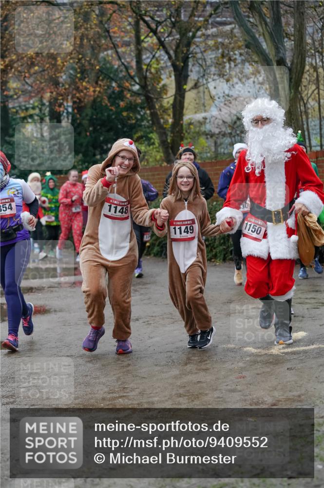 07.12.2025 - St. Pauli X-Mass-Run No. 15 Michael Burmester http://msf.ph/oto/9409552 07.12.2025 09:45:50 Laufen 354, 1148, 1149, 1150 meine-sportfotos.de