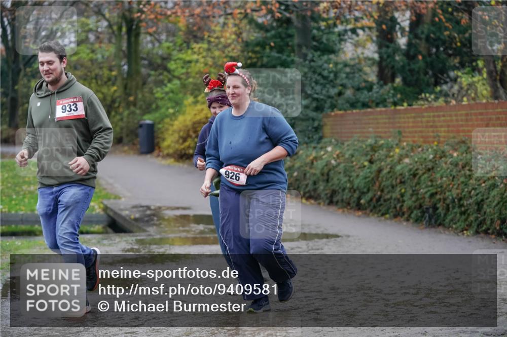 07.12.2025 - St. Pauli X-Mass-Run No. 15 Michael Burmester http://msf.ph/oto/9409581 07.12.2025 11:28:27 Laufen 151, 933, 15, 926 meine-sportfotos.de