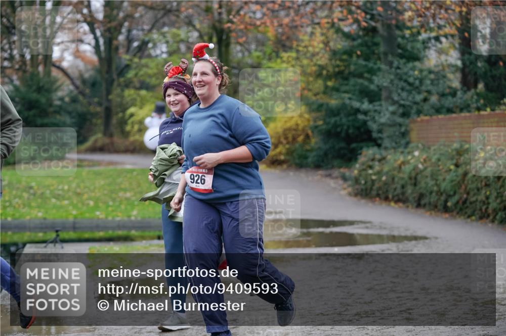 07.12.2025 - St. Pauli X-Mass-Run No. 15 Michael Burmester http://msf.ph/oto/9409593 07.12.2025 11:28:27 Laufen 15, 926 meine-sportfotos.de