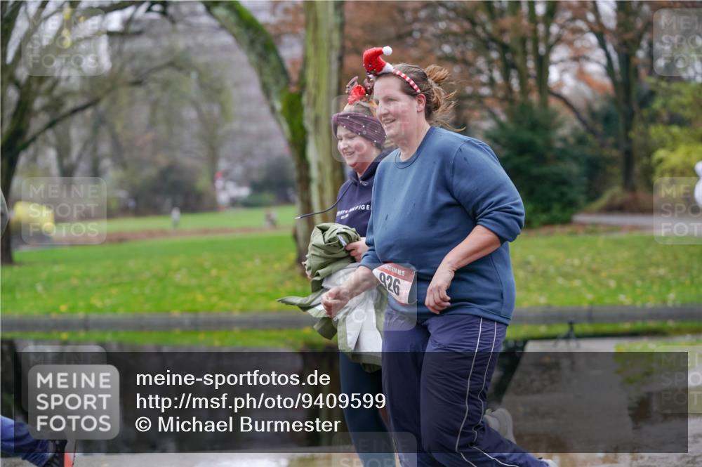 07.12.2025 - St. Pauli X-Mass-Run No. 15 Michael Burmester http://msf.ph/oto/9409599 07.12.2025 11:28:28 Laufen 15, 926 meine-sportfotos.de