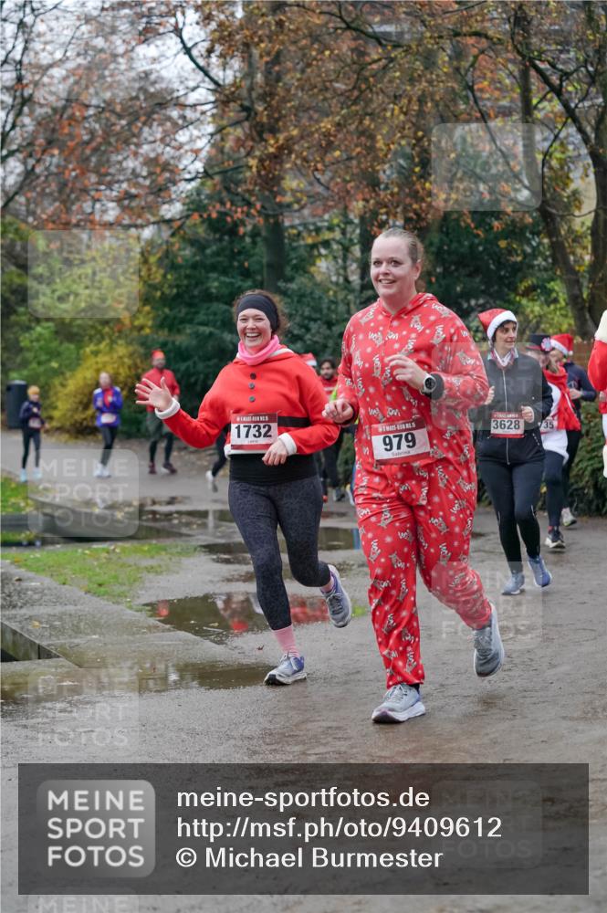 07.12.2025 - St. Pauli X-Mass-Run No. 15 Michael Burmester http://msf.ph/oto/9409612 07.12.2025 09:45:56 Laufen 15, 1732, 15, 979, 3628, 35 meine-sportfotos.de
