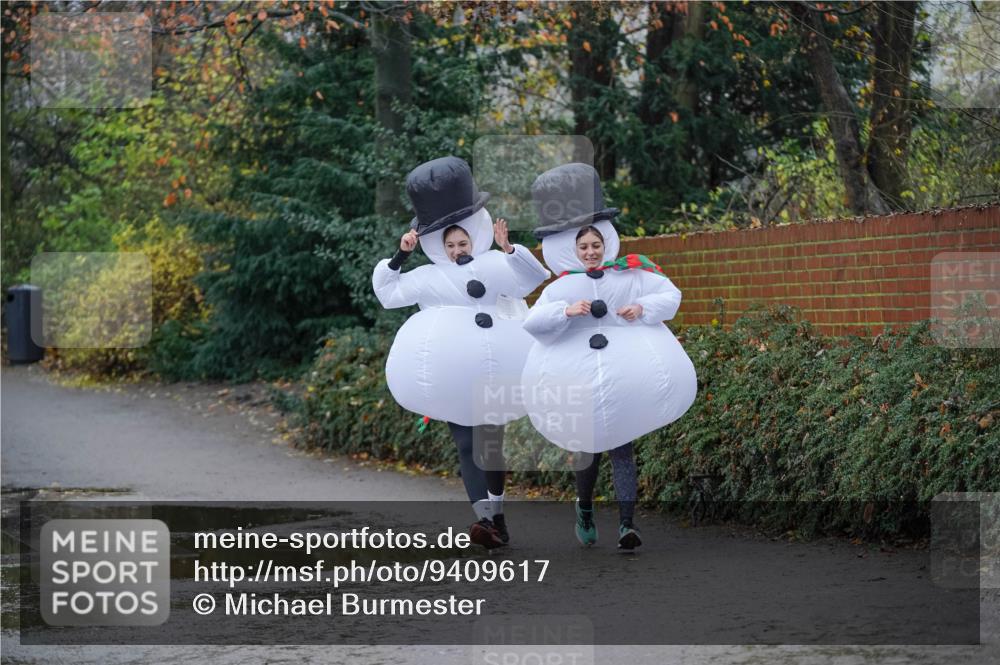 07.12.2025 - St. Pauli X-Mass-Run No. 15 Michael Burmester http://msf.ph/oto/9409617 07.12.2025 11:28:38 Laufen  meine-sportfotos.de