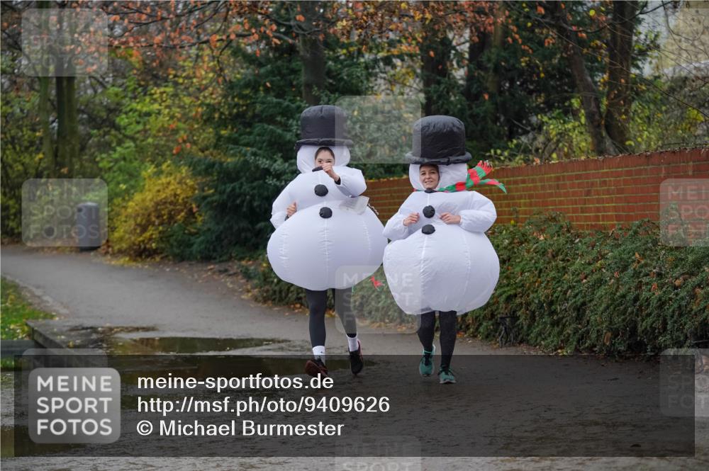 07.12.2025 - St. Pauli X-Mass-Run No. 15 Michael Burmester http://msf.ph/oto/9409626 07.12.2025 11:28:38 Laufen  meine-sportfotos.de