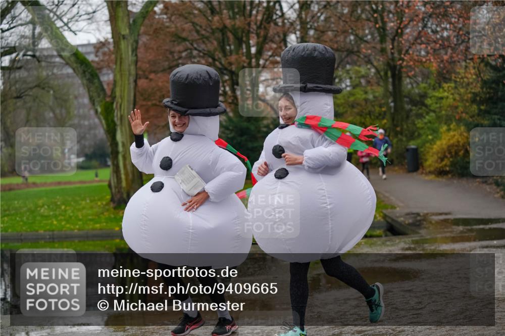 07.12.2025 - St. Pauli X-Mass-Run No. 15 Michael Burmester http://msf.ph/oto/9409665 07.12.2025 11:28:41 Laufen  meine-sportfotos.de