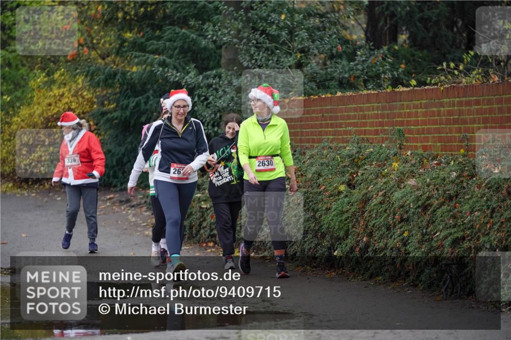 07.12.2025 - St. Pauli X-Mass-Run No. 15 Michael Burmester http://msf.ph/oto/9409715 07.12.2025 11:28:58 Laufen 339, 26, 2630 meine-sportfotos.de