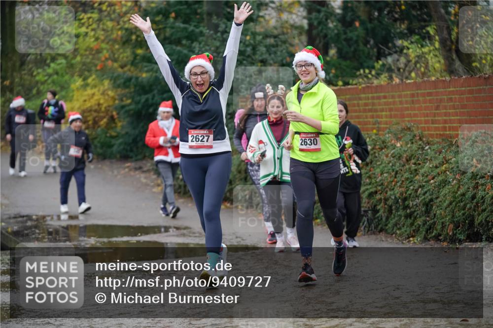 07.12.2025 - St. Pauli X-Mass-Run No. 15 Michael Burmester http://msf.ph/oto/9409727 07.12.2025 11:29:01 Laufen 2627, 5, 2630 meine-sportfotos.de