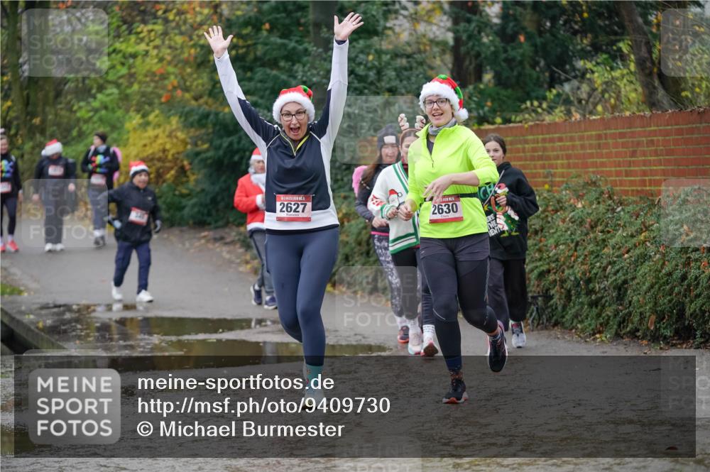 07.12.2025 - St. Pauli X-Mass-Run No. 15 Michael Burmester http://msf.ph/oto/9409730 07.12.2025 11:29:01 Laufen 15, 2627, 2630 meine-sportfotos.de