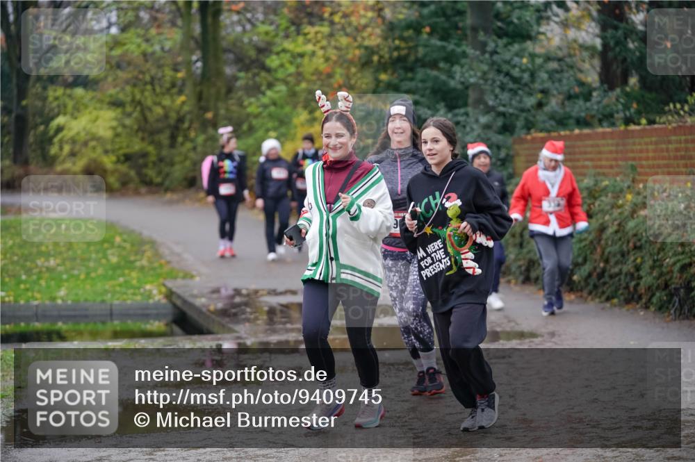07.12.2025 - St. Pauli X-Mass-Run No. 15 Michael Burmester http://msf.ph/oto/9409745 07.12.2025 11:29:04 Laufen 9 meine-sportfotos.de