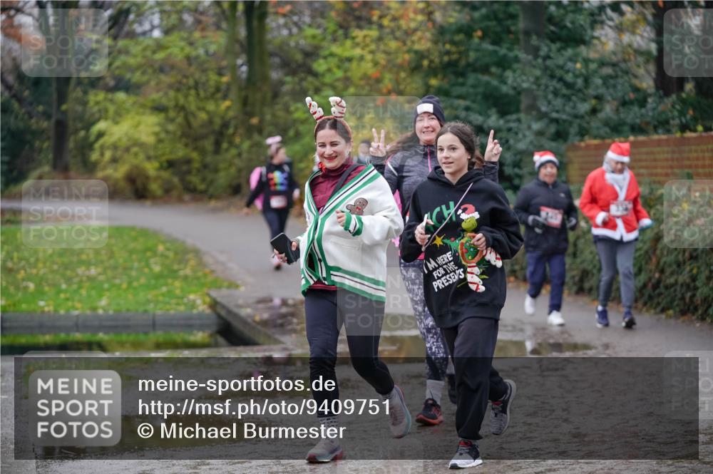07.12.2025 - St. Pauli X-Mass-Run No. 15 Michael Burmester http://msf.ph/oto/9409751 07.12.2025 11:29:04 Laufen  meine-sportfotos.de