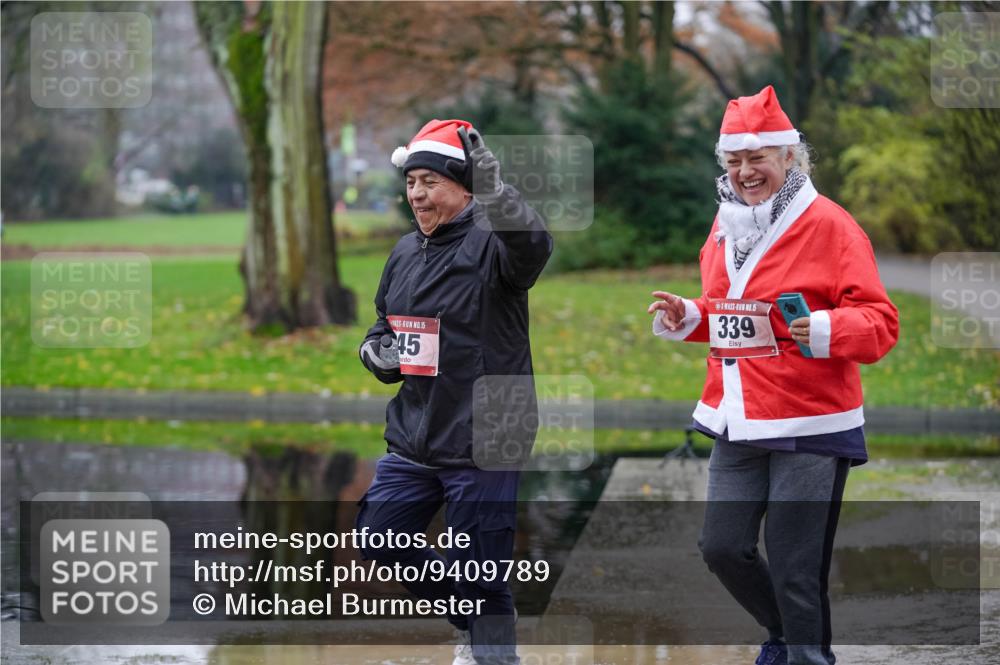 07.12.2025 - St. Pauli X-Mass-Run No. 15 Michael Burmester http://msf.ph/oto/9409789 07.12.2025 11:29:10 Laufen 15, 45, 5, 339 meine-sportfotos.de