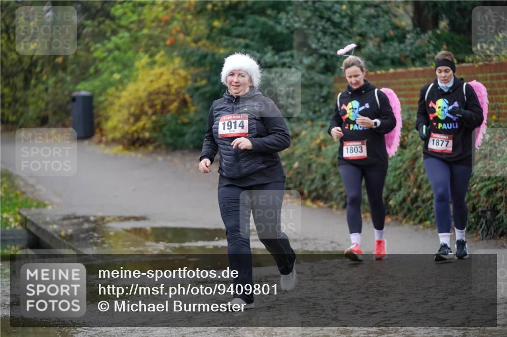 07.12.2025 - St. Pauli X-Mass-Run No. 15 Michael Burmester http://msf.ph/oto/9409801 07.12.2025 11:29:13 Laufen 1914, 1877, 1803 meine-sportfotos.de