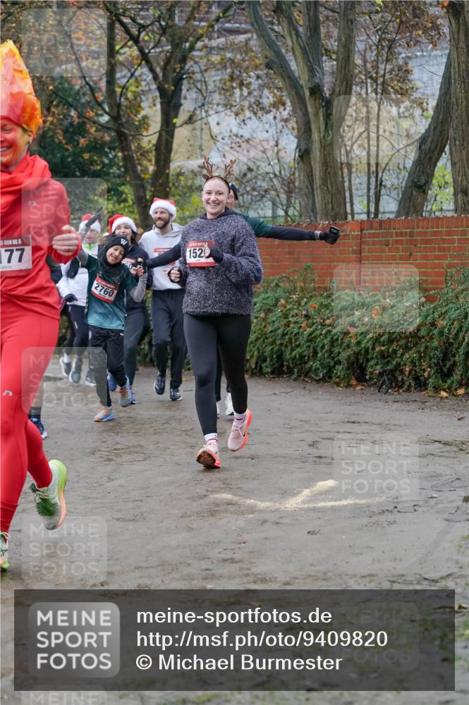 07.12.2025 - St. Pauli X-Mass-Run No. 15 Michael Burmester http://msf.ph/oto/9409820 07.12.2025 09:46:23 Laufen 177, 2760, 152 meine-sportfotos.de