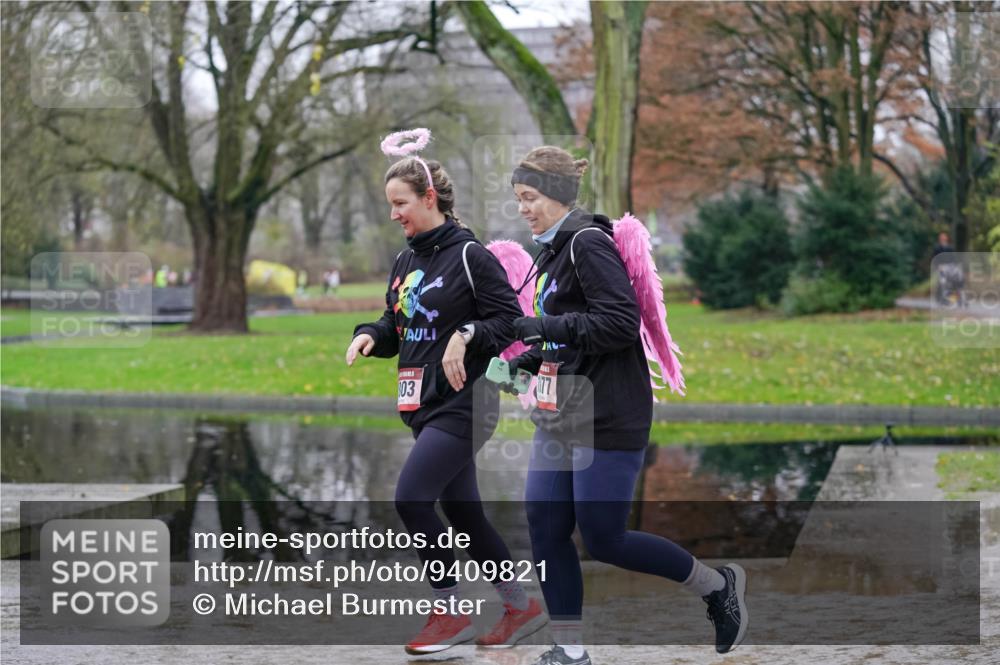 07.12.2025 - St. Pauli X-Mass-Run No. 15 Michael Burmester http://msf.ph/oto/9409821 07.12.2025 11:29:17 Laufen 03, 17 meine-sportfotos.de