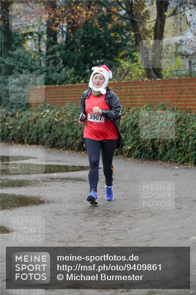 07.12.2025 - St. Pauli X-Mass-Run No. 15 Michael Burmester http://msf.ph/oto/9409861 07.12.2025 09:46:29 Laufen 3907 meine-sportfotos.de