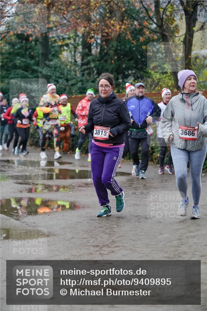 07.12.2025 - St. Pauli X-Mass-Run No. 15 Michael Burmester http://msf.ph/oto/9409895 07.12.2025 09:46:42 Laufen 15, 3815, 15, 3686 meine-sportfotos.de