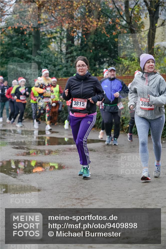 07.12.2025 - St. Pauli X-Mass-Run No. 15 Michael Burmester http://msf.ph/oto/9409898 07.12.2025 09:46:42 Laufen 15, 3815, 274, 3686 meine-sportfotos.de