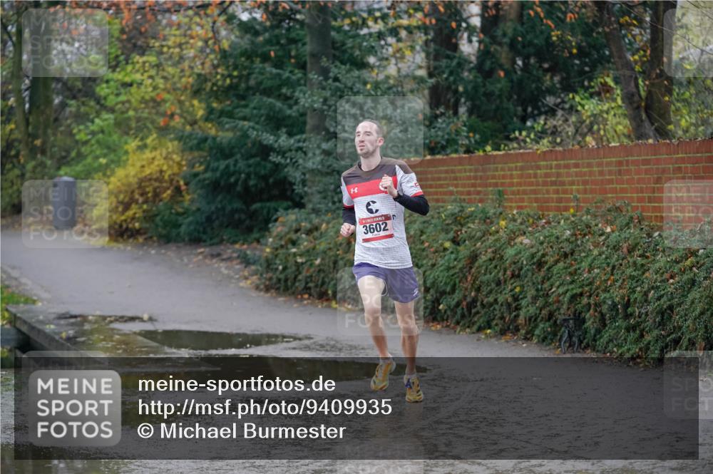 07.12.2025 - St. Pauli X-Mass-Run No. 15 Michael Burmester http://msf.ph/oto/9409935 07.12.2025 11:36:49 Laufen 3602 meine-sportfotos.de