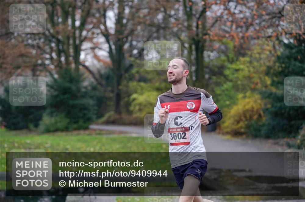 07.12.2025 - St. Pauli X-Mass-Run No. 15 Michael Burmester http://msf.ph/oto/9409944 07.12.2025 11:36:50 Laufen 15, 3602 meine-sportfotos.de