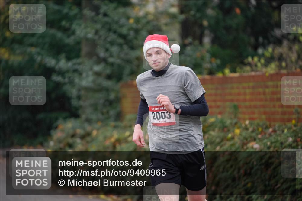 07.12.2025 - St. Pauli X-Mass-Run No. 15 Michael Burmester http://msf.ph/oto/9409965 07.12.2025 11:37:17 Laufen 2003 meine-sportfotos.de