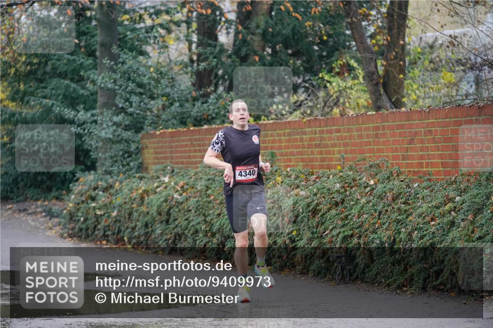 07.12.2025 - St. Pauli X-Mass-Run No. 15 Michael Burmester http://msf.ph/oto/9409973 07.12.2025 11:37:53 Laufen 4340 meine-sportfotos.de