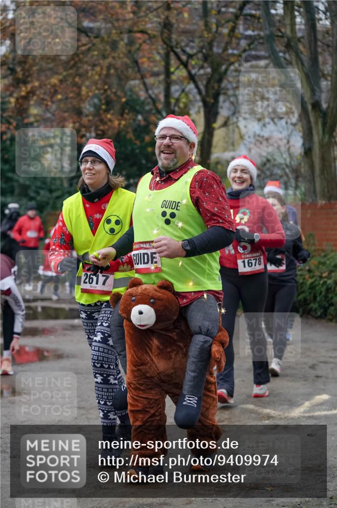 07.12.2025 - St. Pauli X-Mass-Run No. 15 Michael Burmester http://msf.ph/oto/9409974 07.12.2025 09:46:52 Laufen 2617, 15, 1678 meine-sportfotos.de