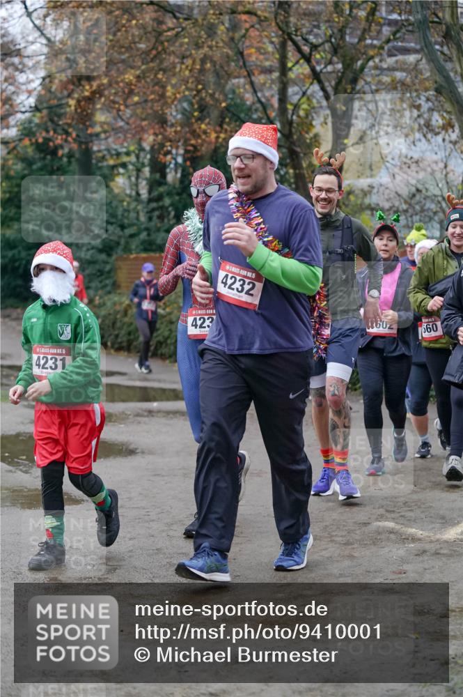 07.12.2025 - St. Pauli X-Mass-Run No. 15 Michael Burmester http://msf.ph/oto/9410001 07.12.2025 09:46:55 Laufen 15, 4231, 423, 15, 4232, 160, 560 meine-sportfotos.de