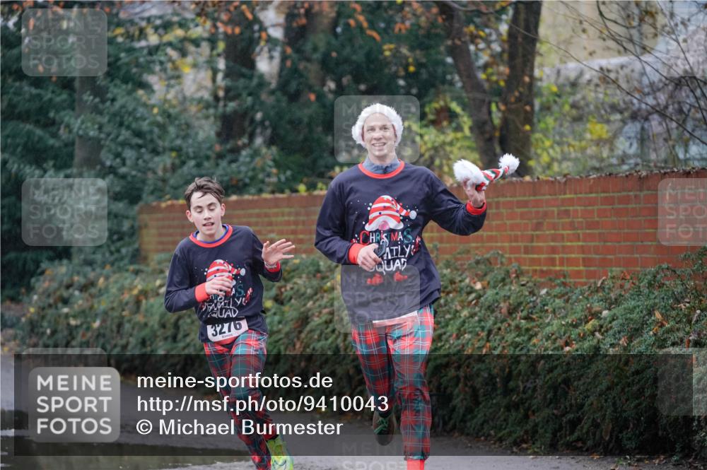 07.12.2025 - St. Pauli X-Mass-Run No. 15 Michael Burmester http://msf.ph/oto/9410043 07.12.2025 11:38:10 Laufen 3276 meine-sportfotos.de