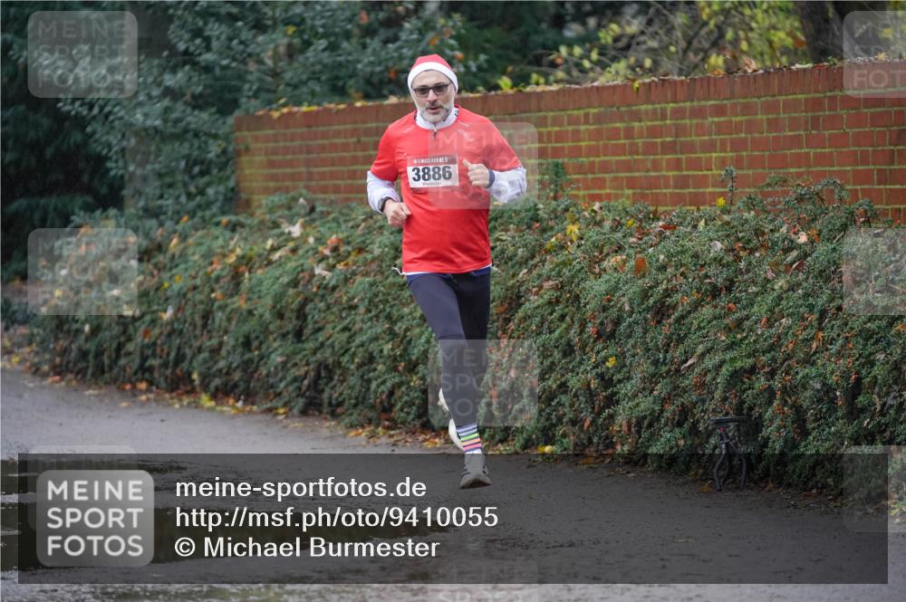 07.12.2025 - St. Pauli X-Mass-Run No. 15 Michael Burmester http://msf.ph/oto/9410055 07.12.2025 11:38:15 Laufen 15, 3886 meine-sportfotos.de