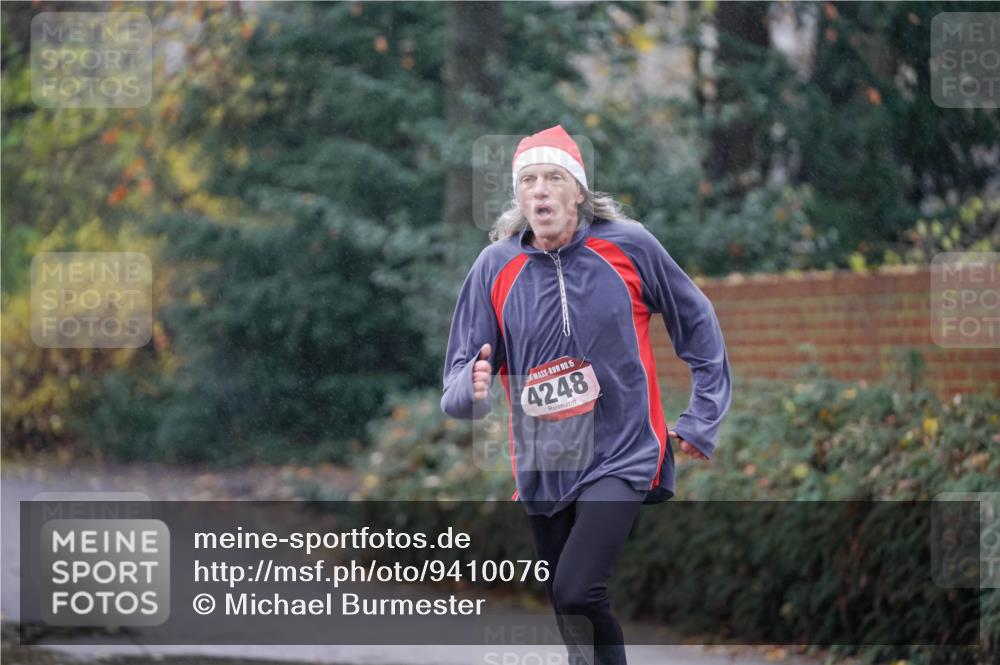 07.12.2025 - St. Pauli X-Mass-Run No. 15 Michael Burmester http://msf.ph/oto/9410076 07.12.2025 11:38:19 Laufen 15, 4248 meine-sportfotos.de