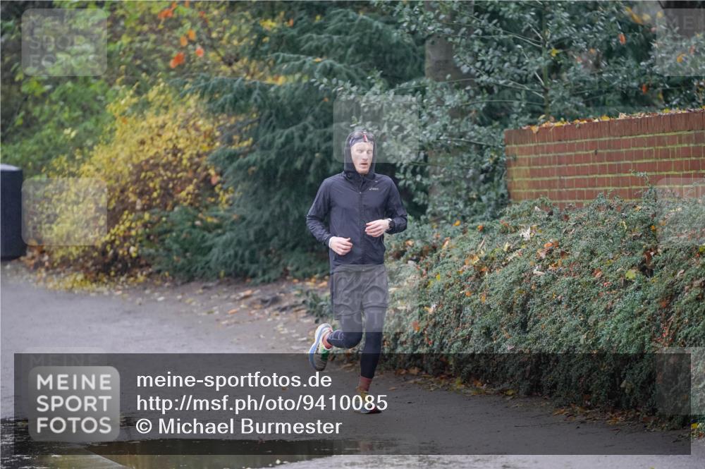 07.12.2025 - St. Pauli X-Mass-Run No. 15 Michael Burmester http://msf.ph/oto/9410085 07.12.2025 11:38:28 Laufen  meine-sportfotos.de