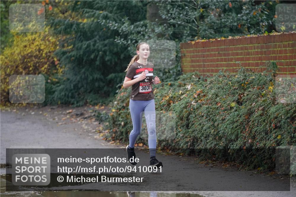 07.12.2025 - St. Pauli X-Mass-Run No. 15 Michael Burmester http://msf.ph/oto/9410091 07.12.2025 11:38:35 Laufen 3031 meine-sportfotos.de