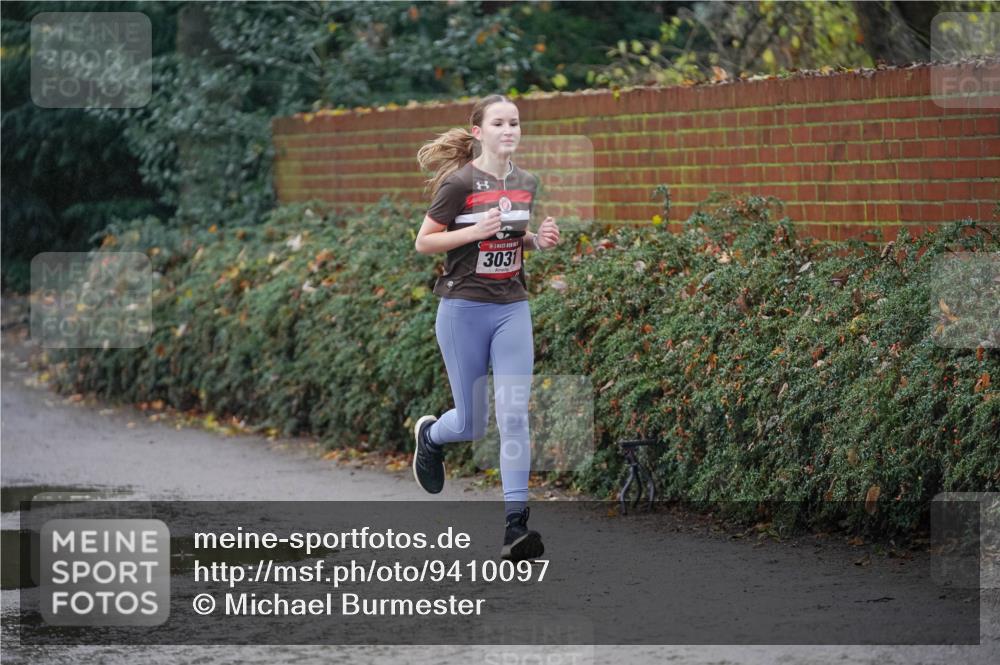 07.12.2025 - St. Pauli X-Mass-Run No. 15 Michael Burmester http://msf.ph/oto/9410097 07.12.2025 11:38:37 Laufen 3031 meine-sportfotos.de