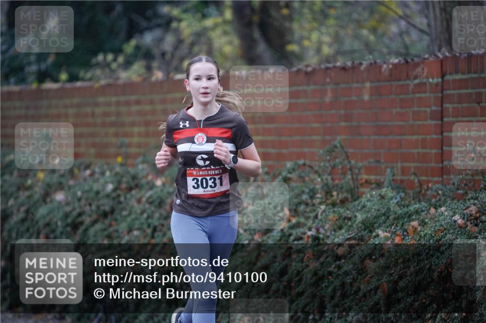 07.12.2025 - St. Pauli X-Mass-Run No. 15 Michael Burmester http://msf.ph/oto/9410100 07.12.2025 11:38:38 Laufen 15, 3031 meine-sportfotos.de