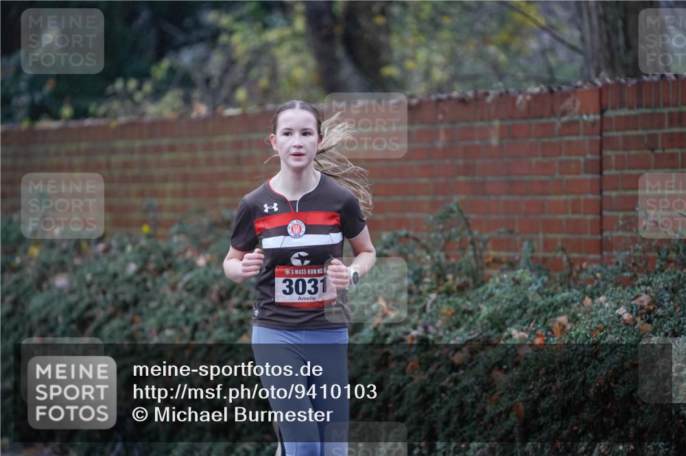 07.12.2025 - St. Pauli X-Mass-Run No. 15 Michael Burmester http://msf.ph/oto/9410103 07.12.2025 11:38:38 Laufen 15, 3031 meine-sportfotos.de