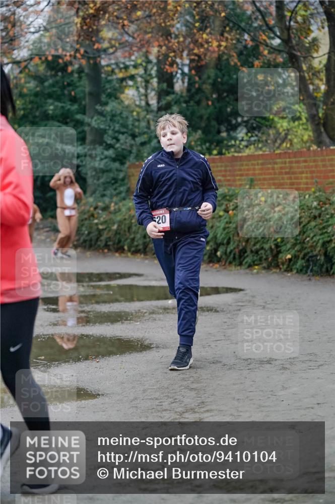 07.12.2025 - St. Pauli X-Mass-Run No. 15 Michael Burmester http://msf.ph/oto/9410104 07.12.2025 09:47:12 Laufen 20 meine-sportfotos.de