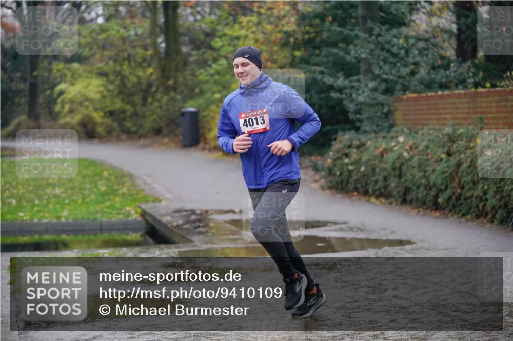 07.12.2025 - St. Pauli X-Mass-Run No. 15 Michael Burmester http://msf.ph/oto/9410109 07.12.2025 11:38:42 Laufen 15, 4013 meine-sportfotos.de