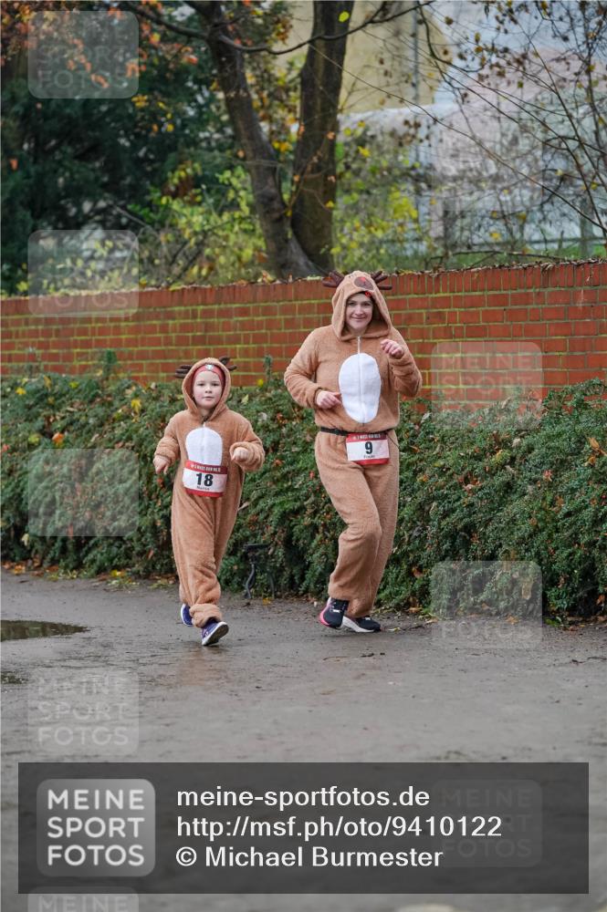 07.12.2025 - St. Pauli X-Mass-Run No. 15 Michael Burmester http://msf.ph/oto/9410122 07.12.2025 09:47:16 Laufen 6, 18 meine-sportfotos.de