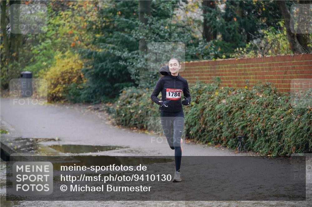 07.12.2025 - St. Pauli X-Mass-Run No. 15 Michael Burmester http://msf.ph/oto/9410130 07.12.2025 11:38:57 Laufen 5, 1784 meine-sportfotos.de