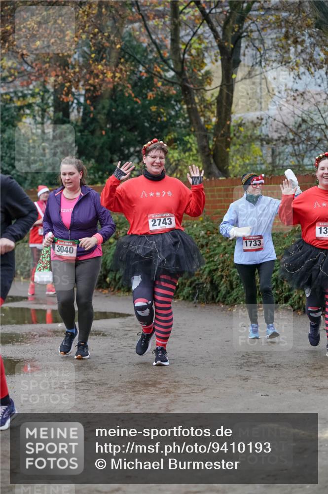 07.12.2025 - St. Pauli X-Mass-Run No. 15 Michael Burmester http://msf.ph/oto/9410193 07.12.2025 09:47:27 Laufen 5, 2743, 3040, 1733, 13 meine-sportfotos.de